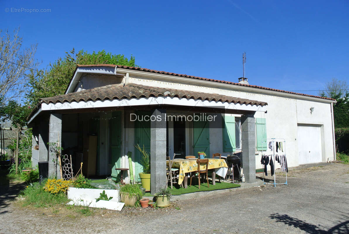 Maison à TOMBEBOEUF