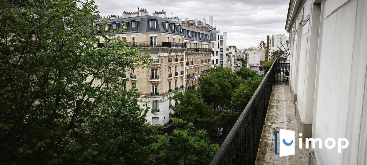 Appartement à PARIS-20E