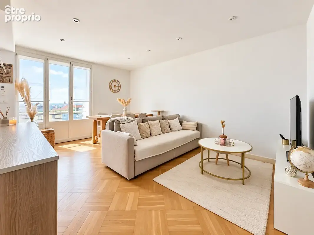 Photo Appartement à Sainte-Foy-Les-Lyon au prix de 190 000€