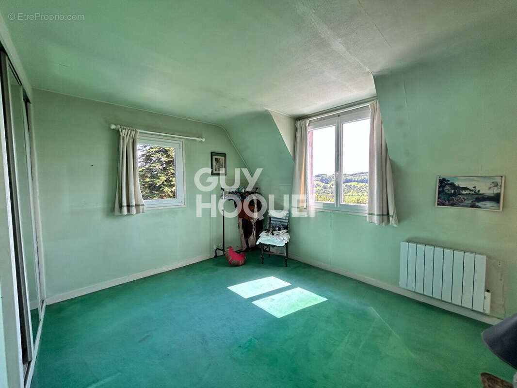 Maison à HERMIVAL-LES-VAUX