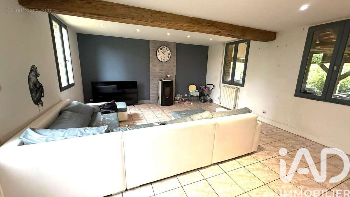 Maison 153 m² à Vernoy  - photo 3