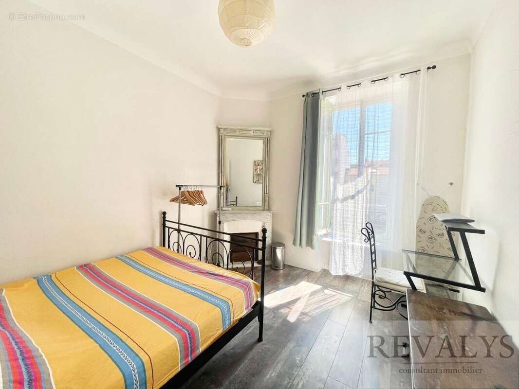 Alpes maritimes (06) - nice centre ville/ gare du sud / liberation - a vendre appartement 3 pieces en etage eleve avec balcon et - photo 2