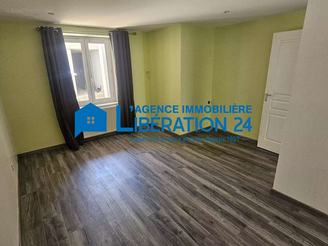 Belle maison de ville à Unieux avec apt indépendant - photo 8