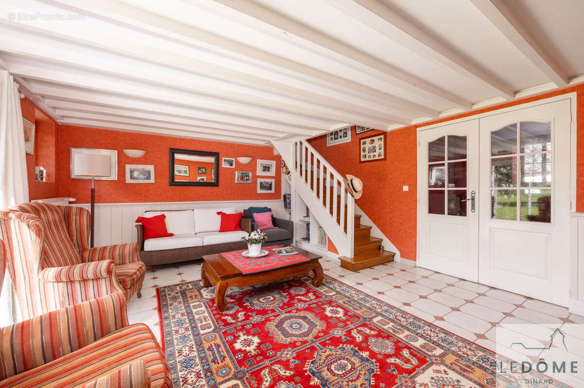 Maison à LA RICHARDAIS