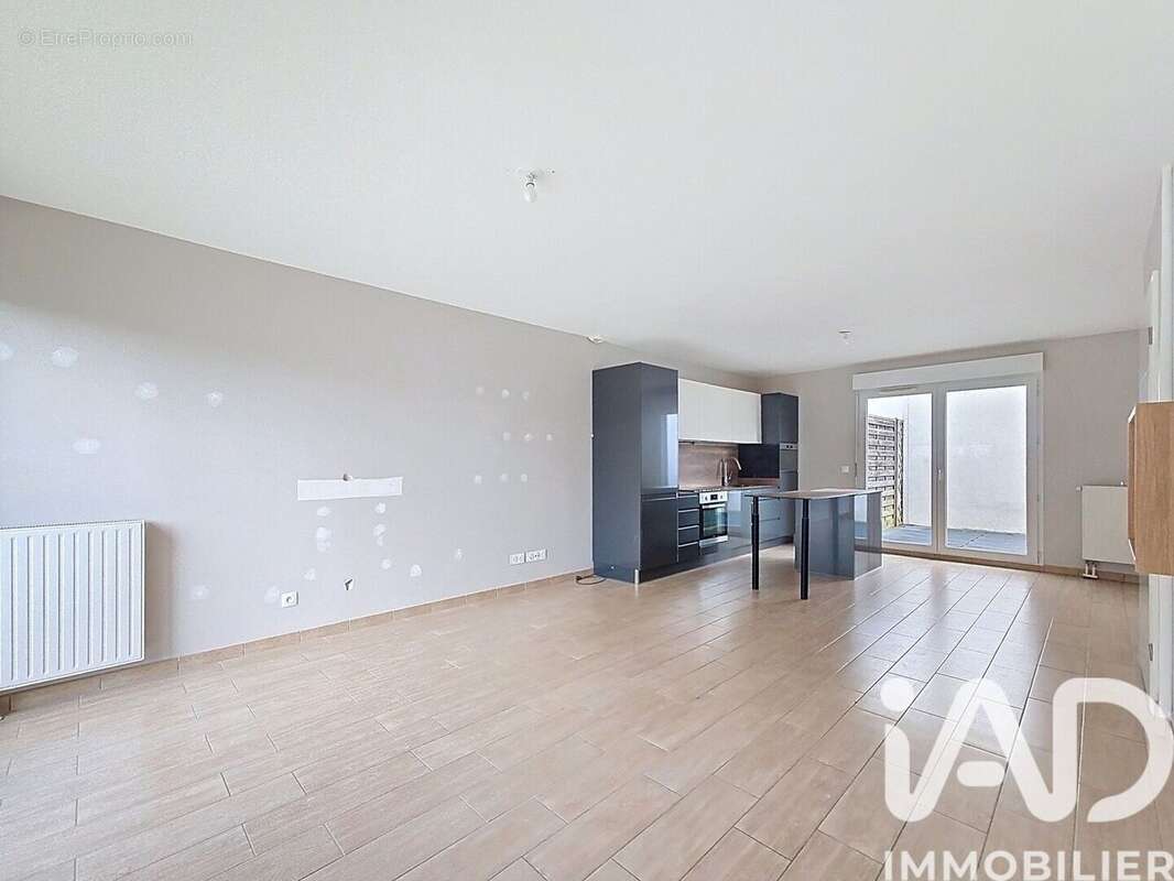 Photo 3 - Appartement à CHENNEVIERES-SUR-MARNE