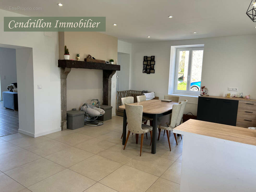 Maison à SAINT-DIZIER-LEYRENNE