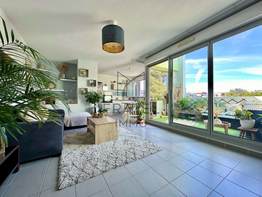 Appartement à CASTELNAU-LE-LEZ