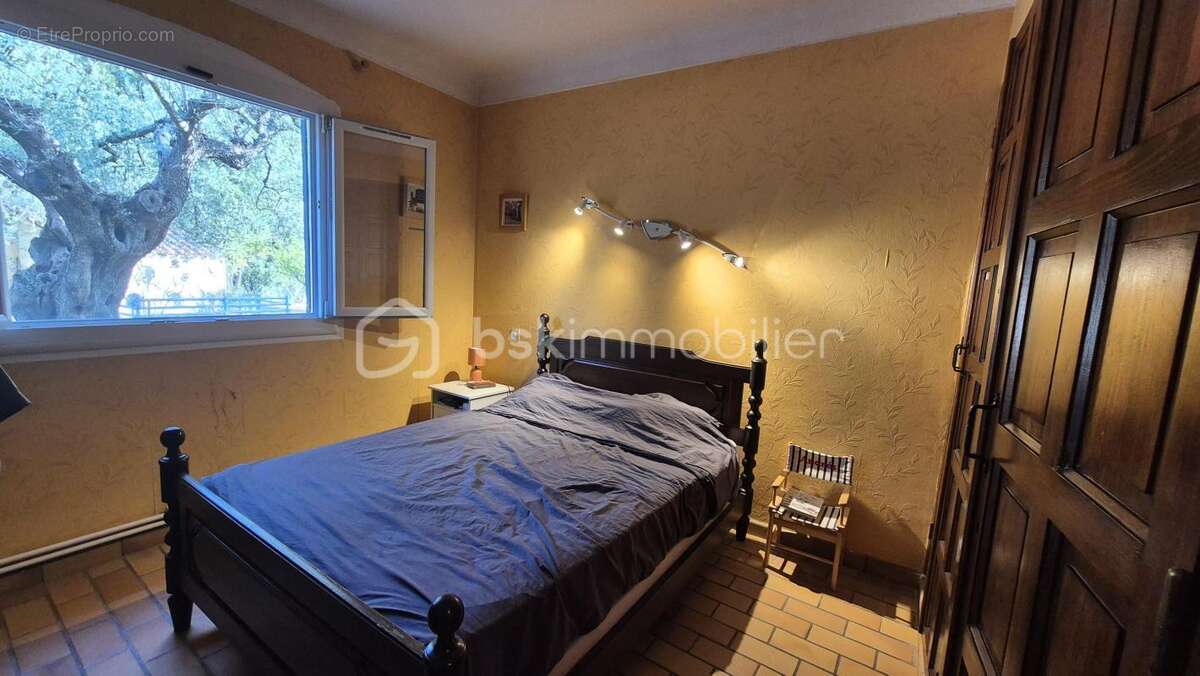 A vendre propriete mas de 170m² sur terrain de 12944m² cloture - le boulou - six chambres - climatisation reversible - garage -  - photo 8
