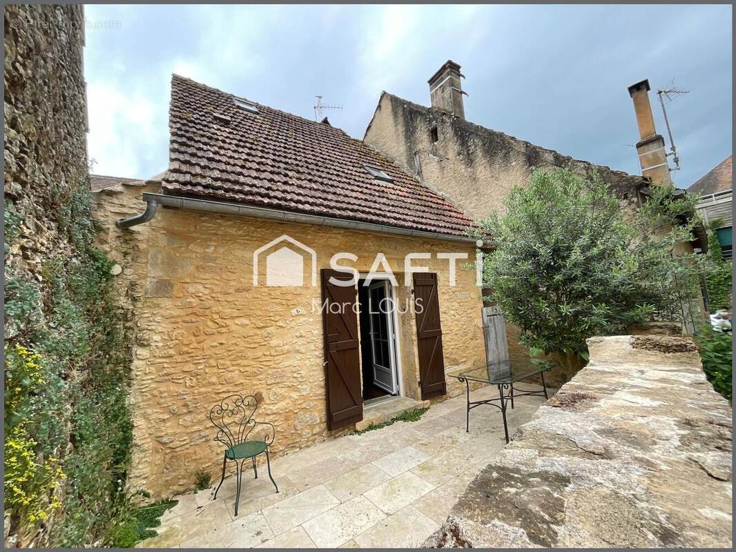 Photo 1 - Maison à MEYRALS