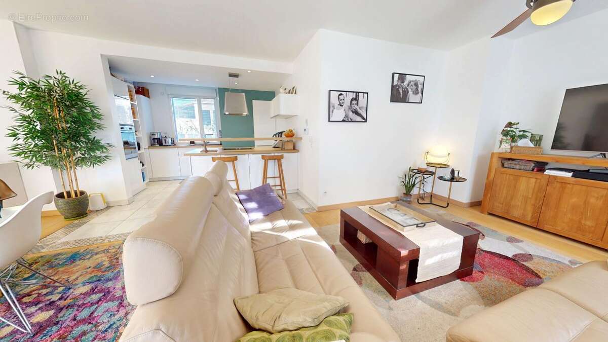 Appartement à LYON-5E