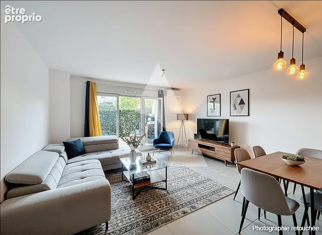 A vendre 3p rez-de-jardin avec parkings dans résidence récente et sécurisée. - photo 2