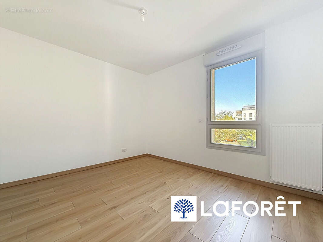Appartement à OULLINS