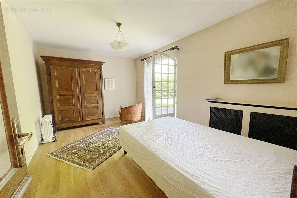 Maison à SUCY-EN-BRIE