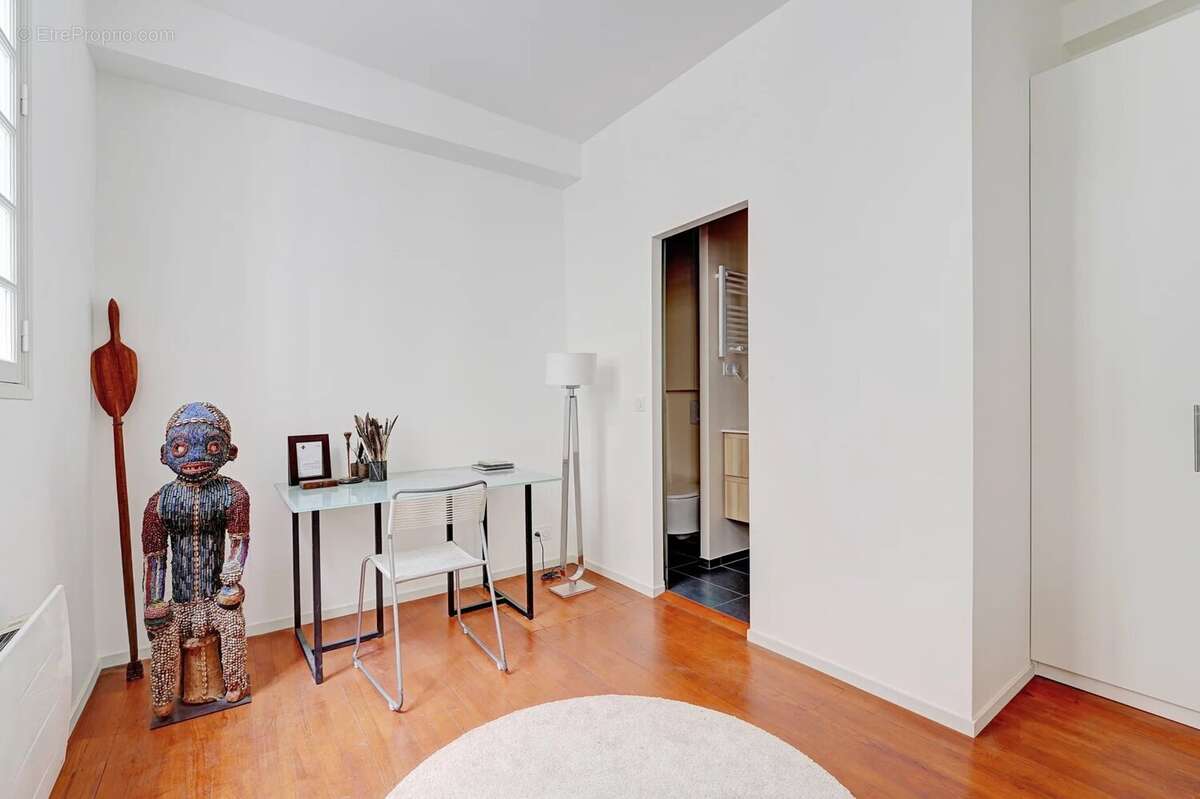 Appartement à PARIS-6E