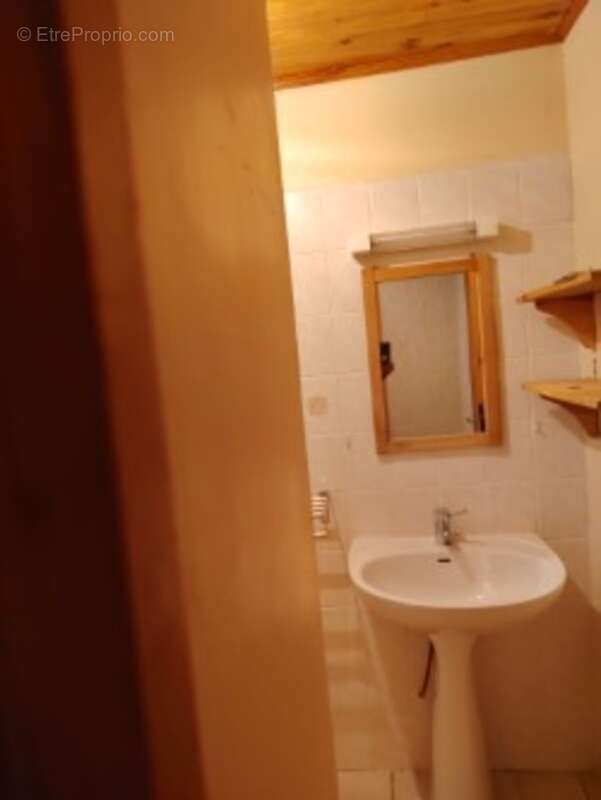 Maison en pierres à vendre 7 pièces SAINT MARTIN DE VALAMAS (07) - photo 15