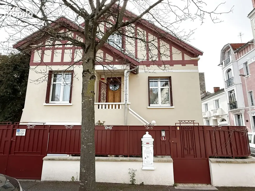 Maison à VICHY
