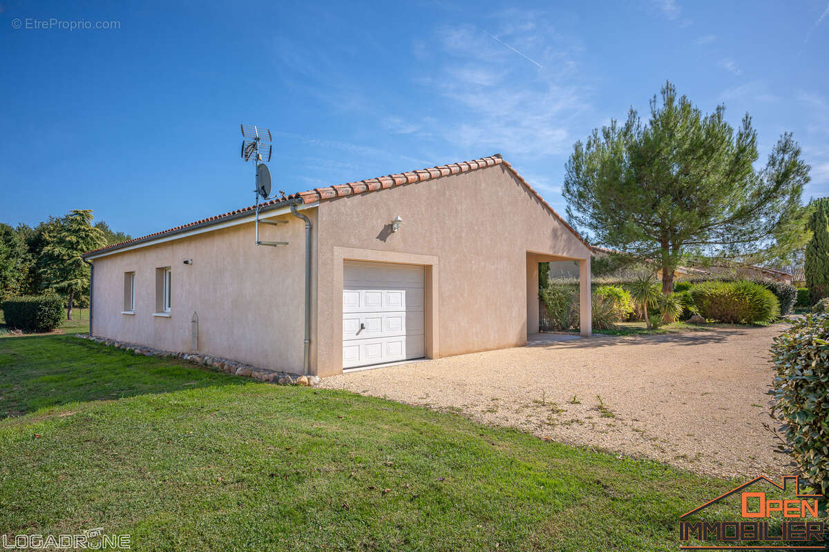 Maison 111 m² à Ledat  - photo 98
