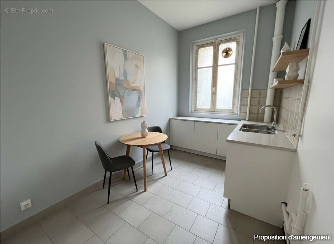 Appartement à PARIS-18E