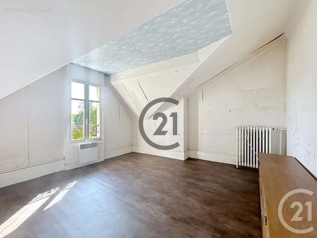 Maison 118 m² à Bois-Le-Roi  - photo 21