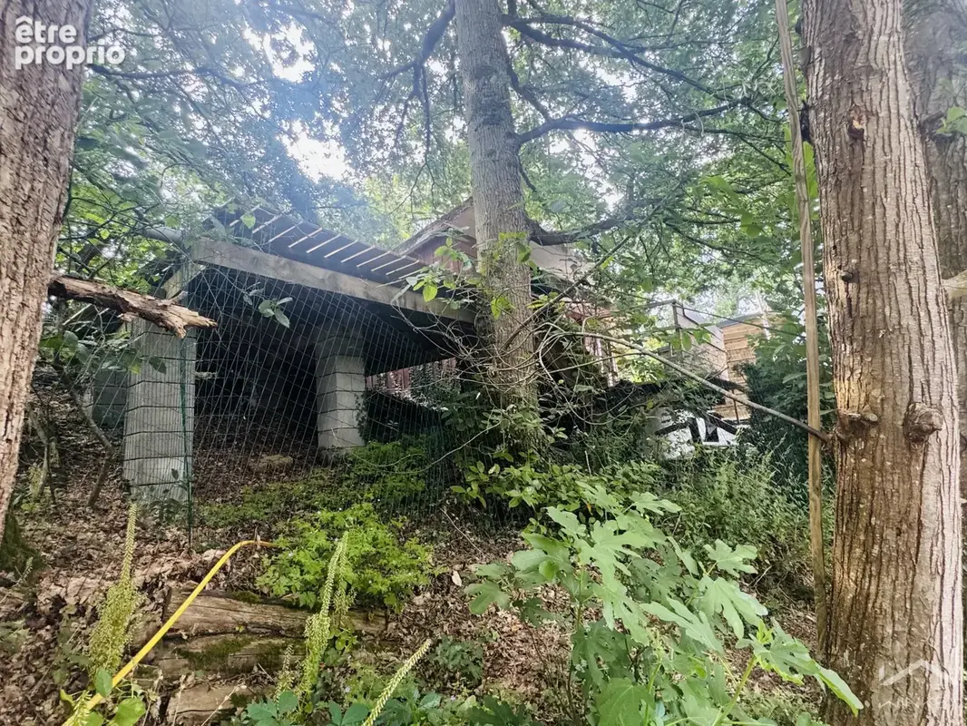 ensemble immobilier : maison rénovée + chalet a rénover  sur 1600 m2 terrain - photo 32