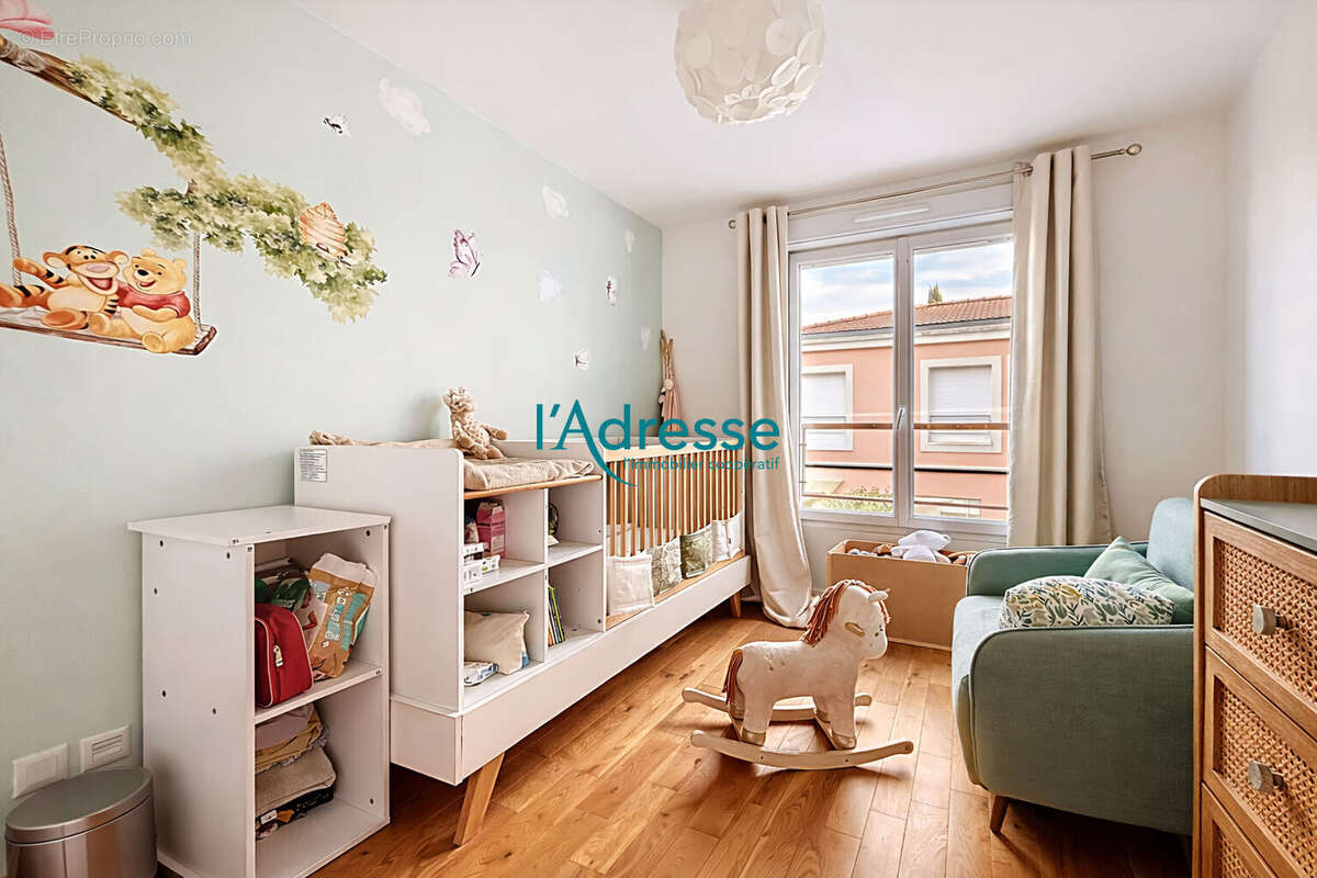 Maison à NANTERRE