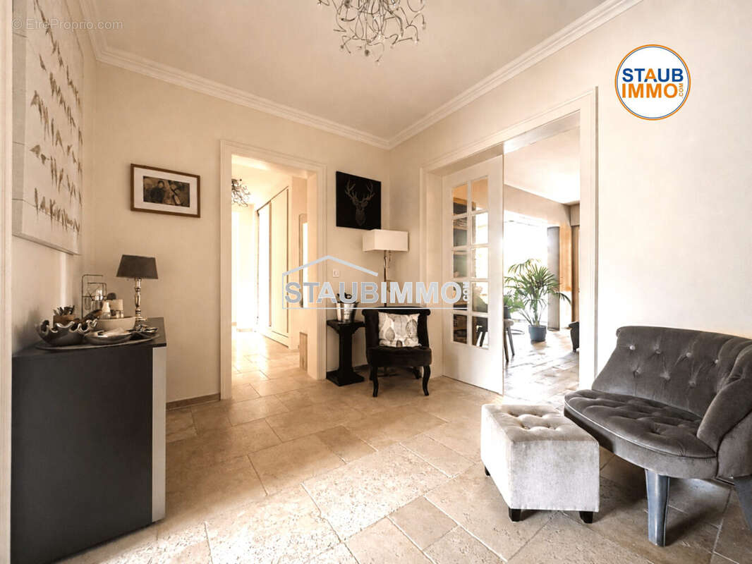 Appartement 122 m² à Mulhouse  - photo 3