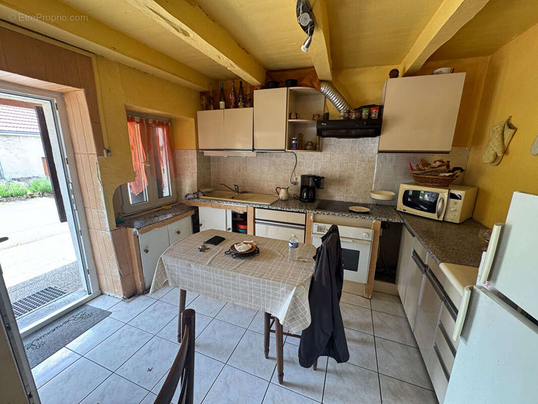 Maison 65m² à granges-le-bourg - photo 7