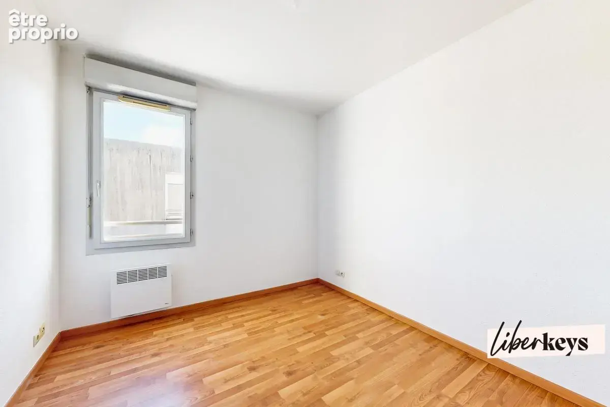 Duplex de 80 m² avec terrasse – 3 chambres – Box fermé - photo 5