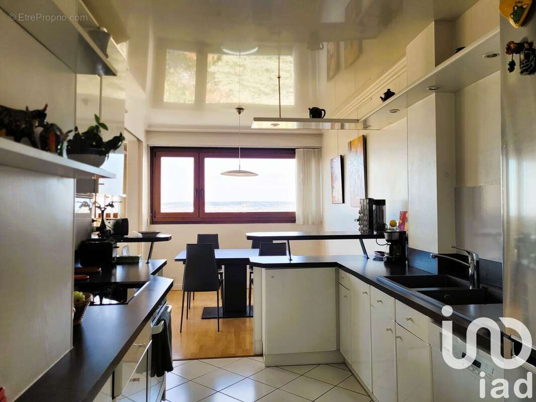 Photo 5 - Appartement à POISSY