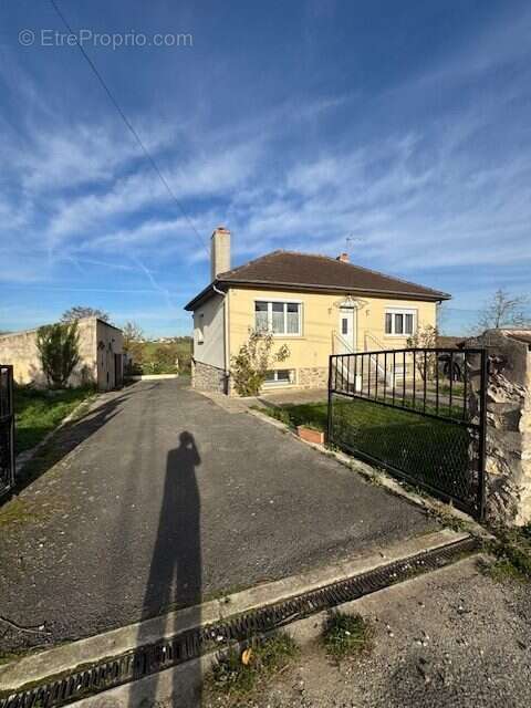 Maison à NOGENT-L'ARTAUD