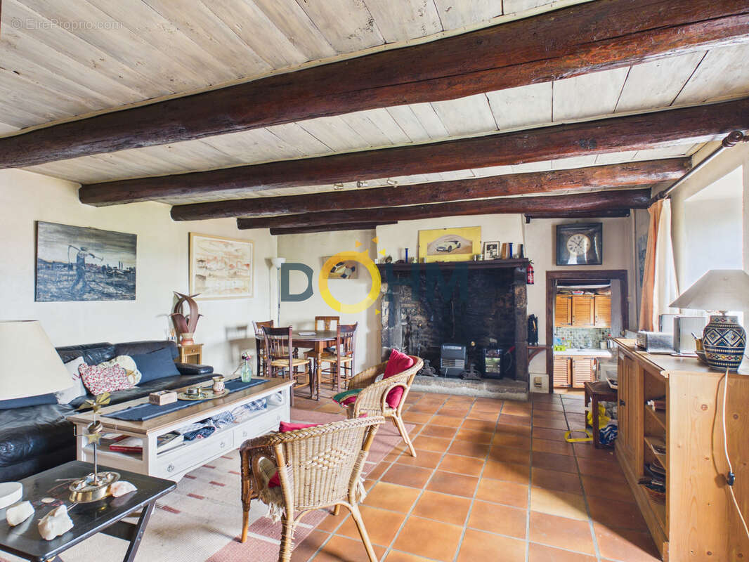 Maison à BLESLE