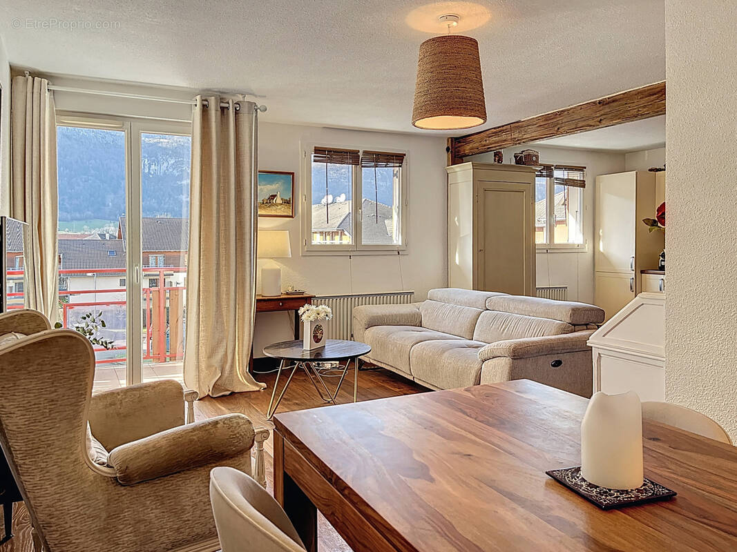 Appartement à DOUSSARD