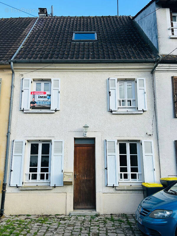 Maison à LA FERTE-SOUS-JOUARRE