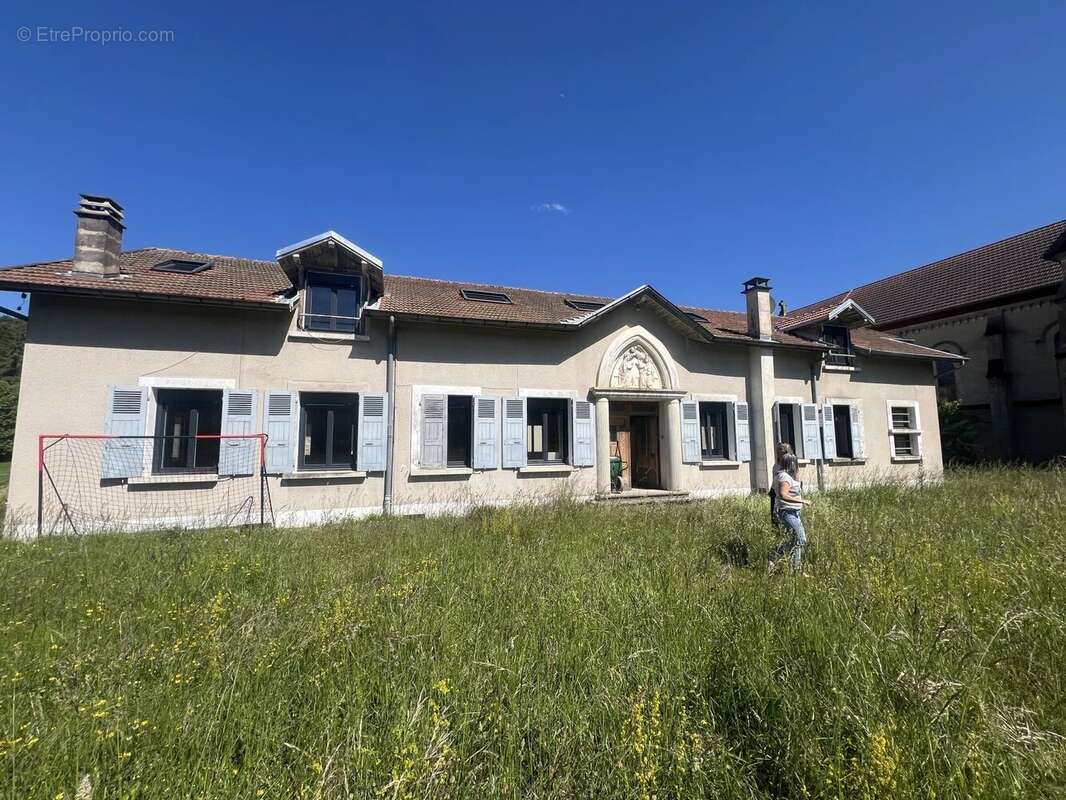 Maison à MURINAIS