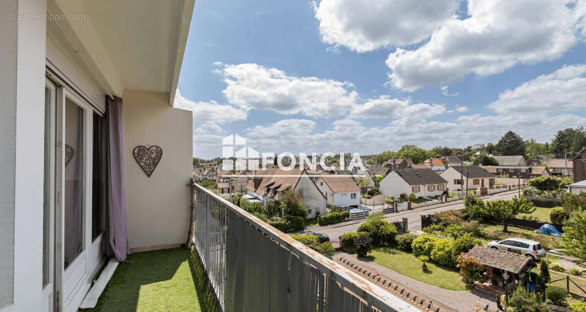 Appartement à SAINT-ETIENNE-DU-ROUVRAY