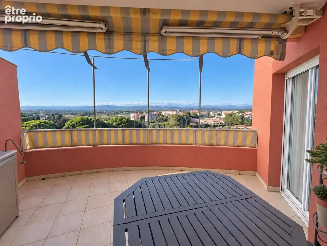 Appartement à FREJUS