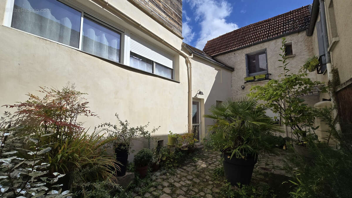 Appartement à CHEVREUSE