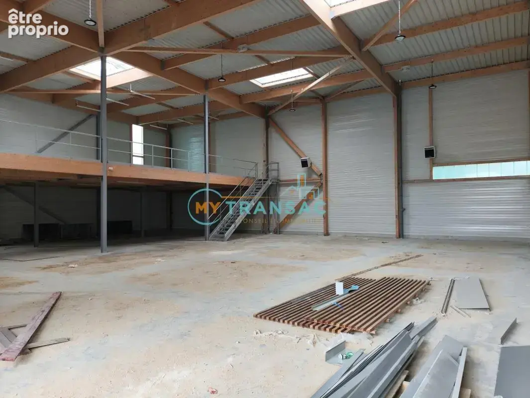 Commerce 700 m² à vendre à Courtry (77181) - photo 5