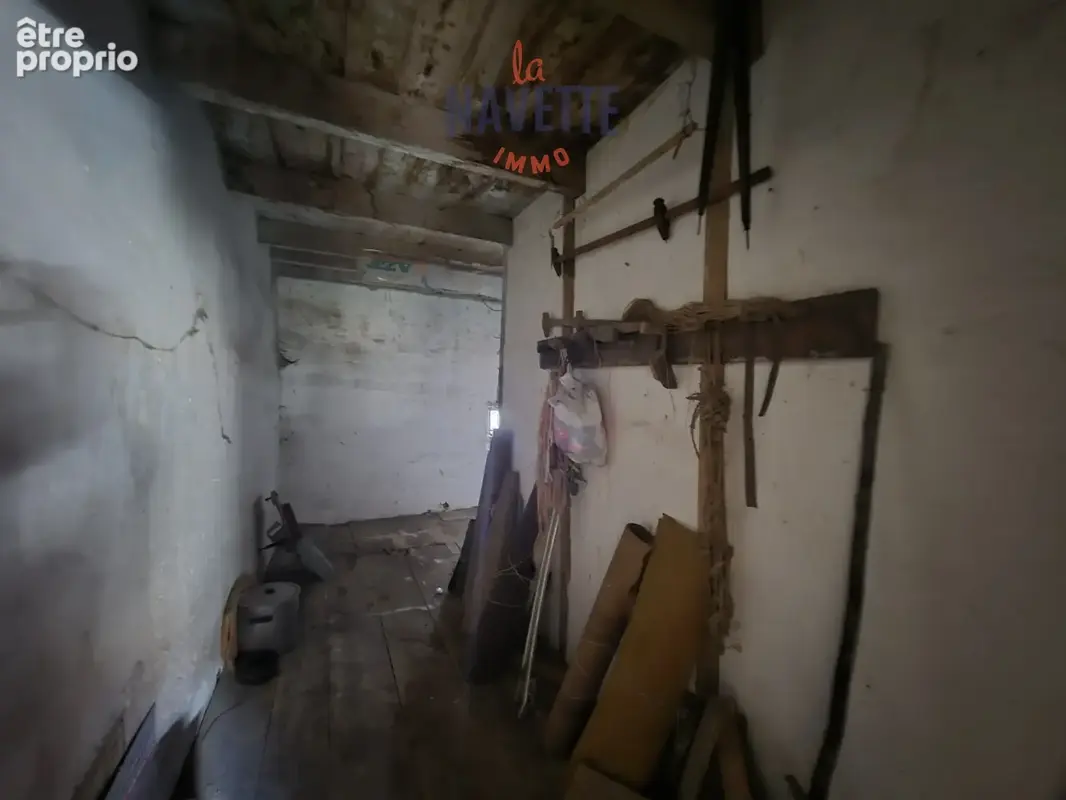 Maison à rénover entièrment avec garage - photo 4