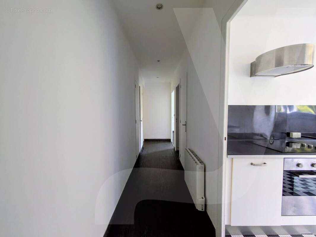 NANTES - PETIT PORT,  APPT T3 de 62 m² - Dernier étage – Balcon – Stationnement – Cave - photo 3