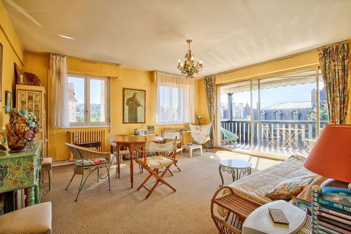 Appartement à DEAUVILLE