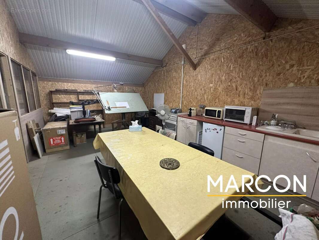 Atelier de menuiserie et ebenisterie - photo 11