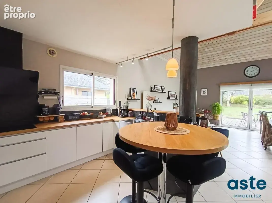 Maison 6 pièces 154 m² à Lannilis - Vie de plain-pied, 4 ch - photo 8