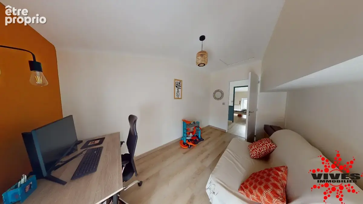 Belle maison de 165m2, 4 chambres avec  jardin, piscine et garage - photo 18