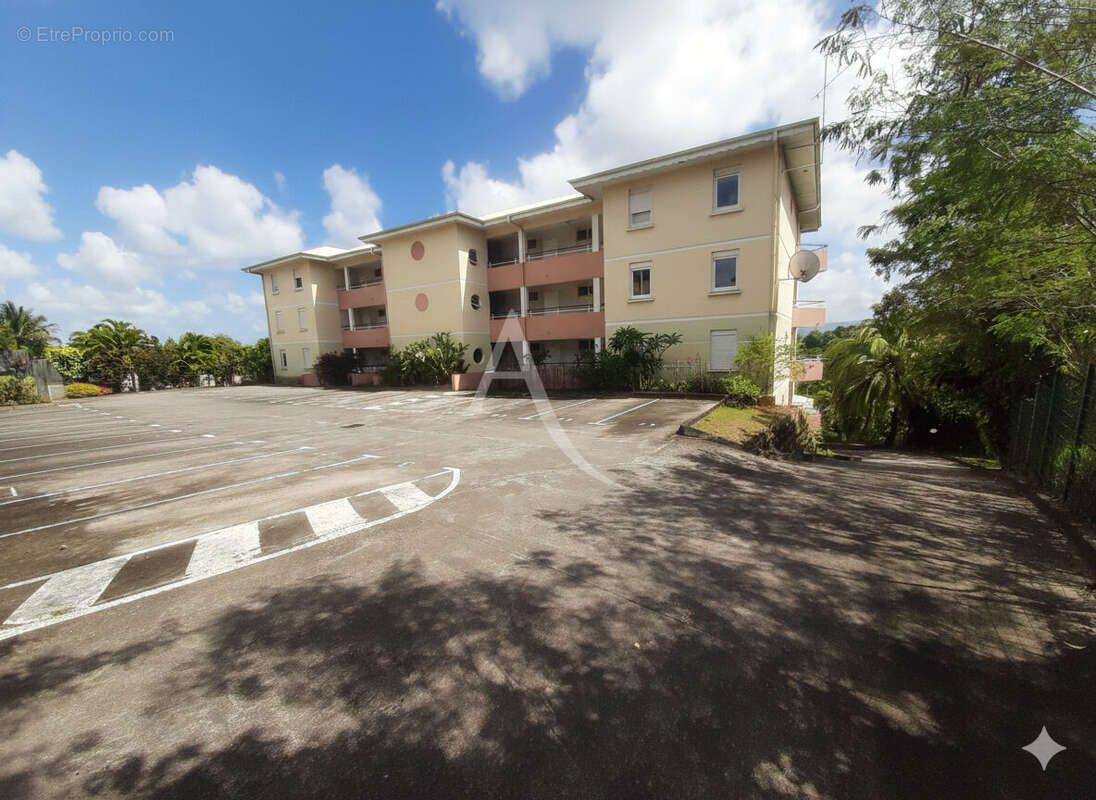 Appartement à LES TROIS-ILETS