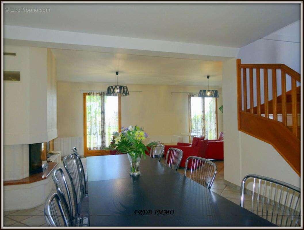 Maison à MONTMAGNY