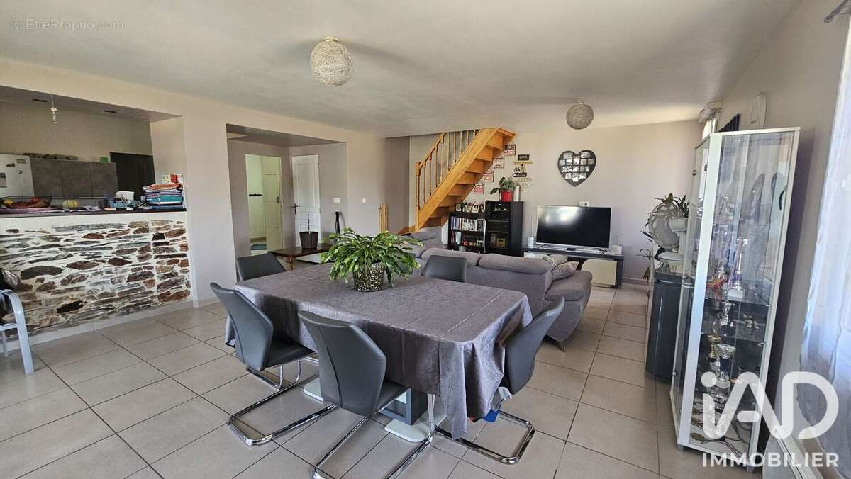 Maison 79 m² à Abbaretz  - photo 2