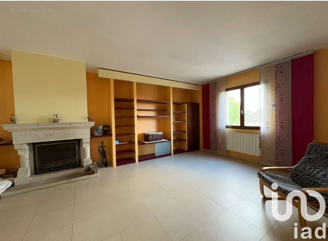 Photo 3 - Maison à ORGEVAL