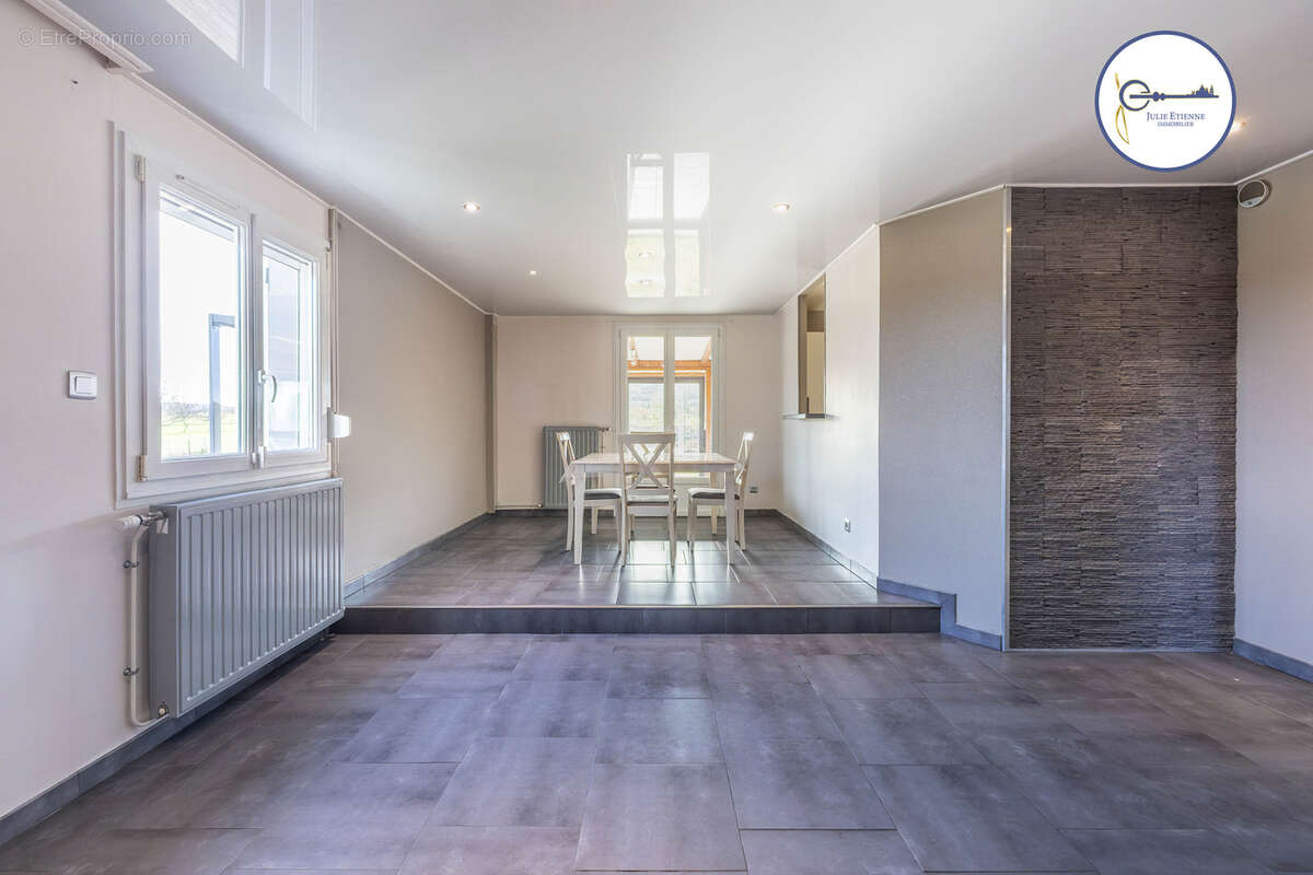 Maison à CHAUMOUSEY