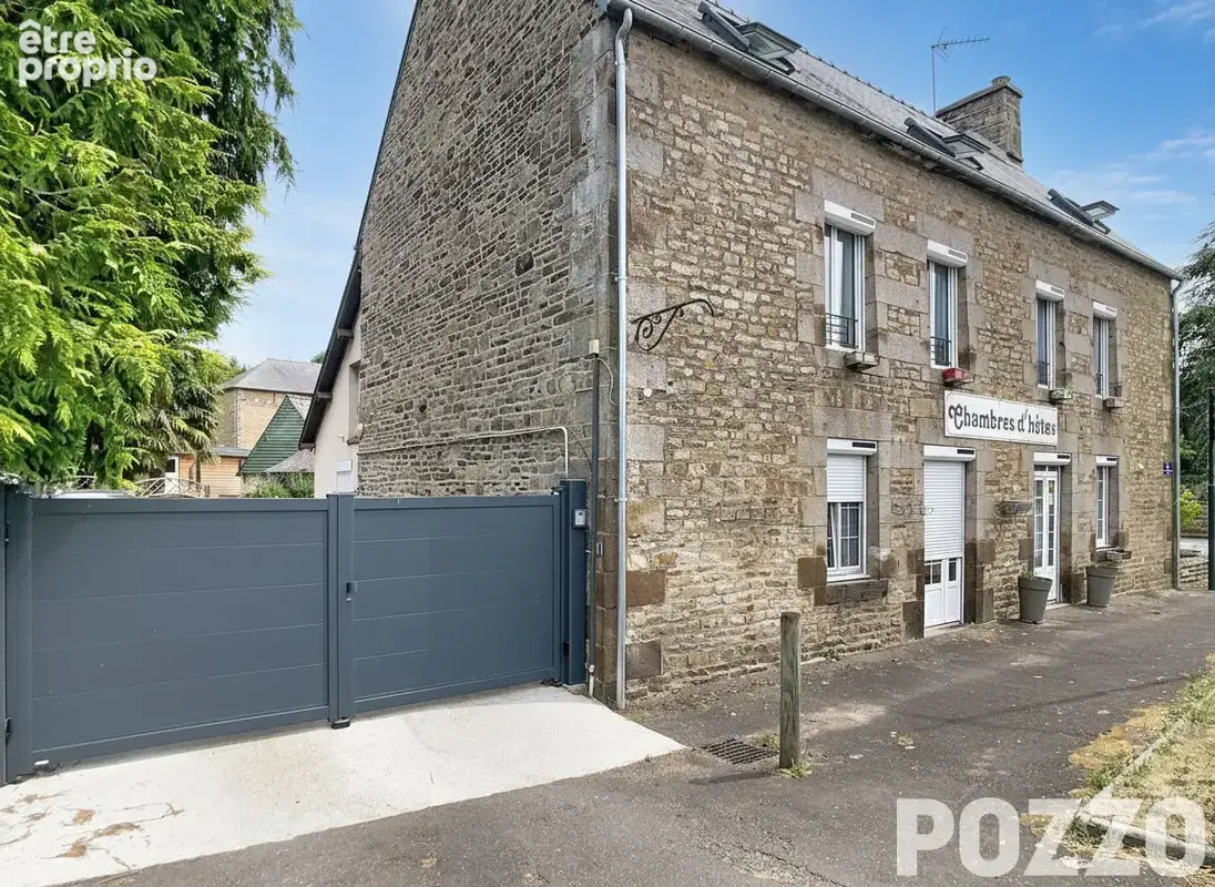 A Vendre - PROPRIETE 14 pièce(s) 405 m² à Val Couesnon  - Activité de chambres d'hôte + gîte - photo 14
